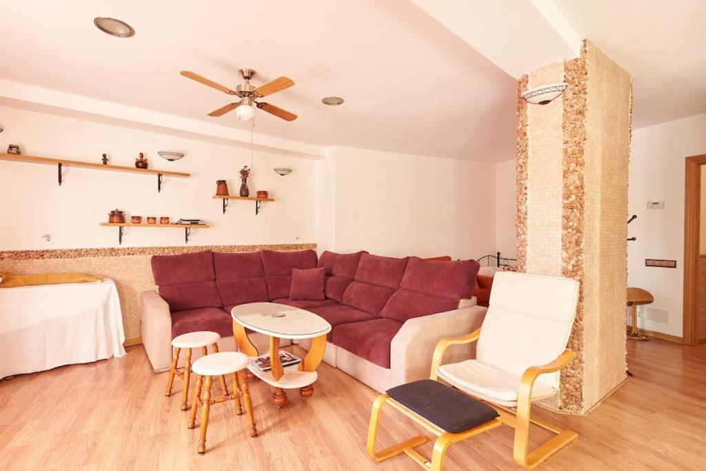 Trampantojo Apartamento En El Corazon De Pamplona公寓 外观 照片